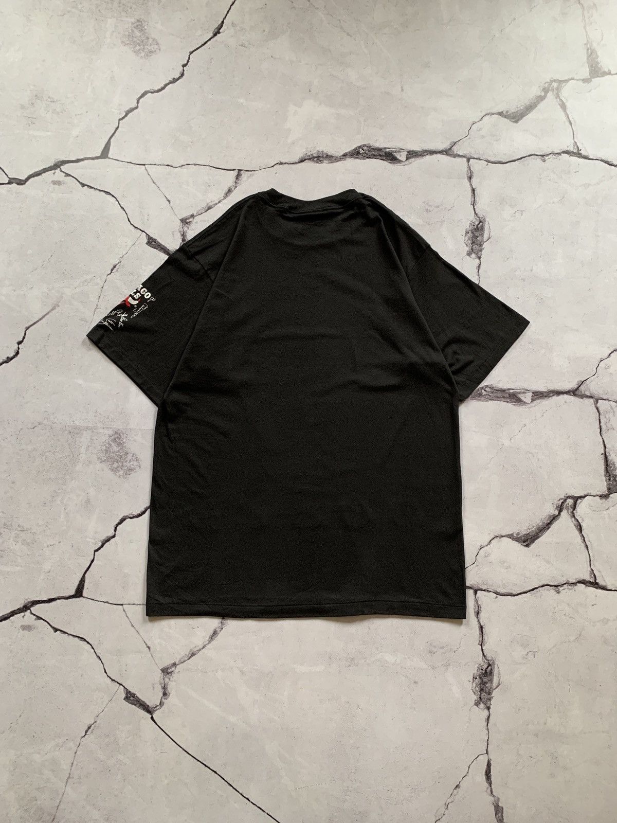 NBA × Vintage Vintage Chicago Bulls 90's NBA Official Changes T- Shirt Size US XL / EU 56 / 4 - 9 Thumbnail
