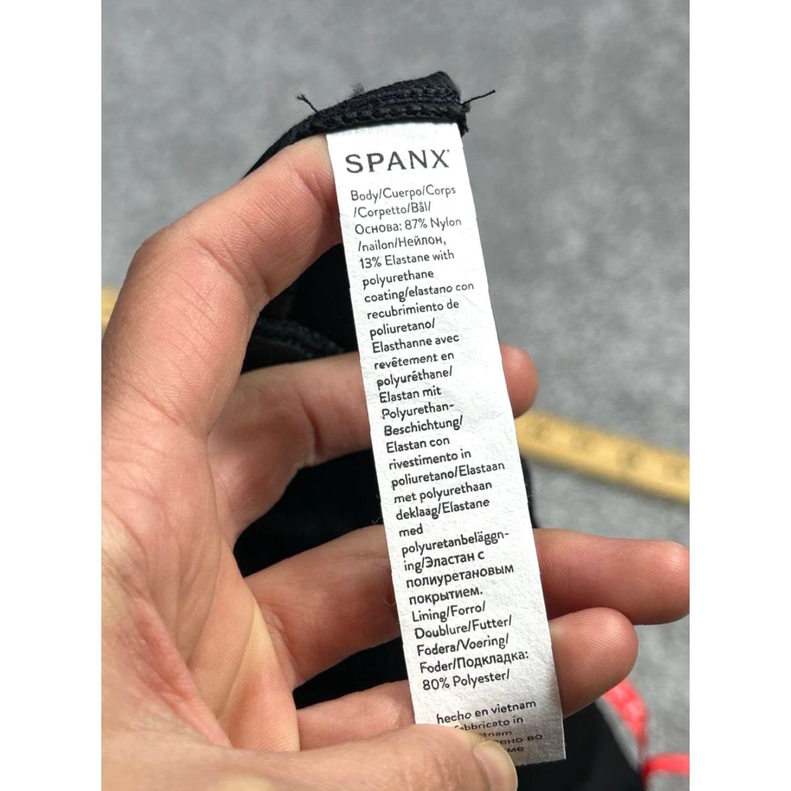 Spanx VINTAGE Spanx Leggings Womens XL Black Nylon Spandex Mid Rise Athletic Workout Fitness Size 40" / US 18 - 7 Thumbnail