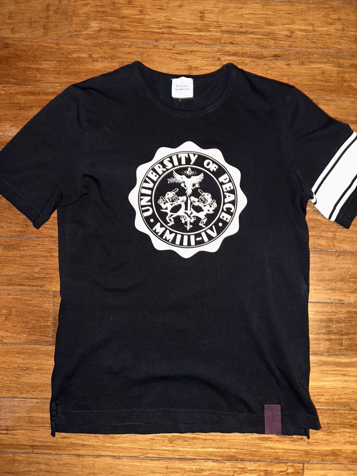 Vivienne westwood university t shirt