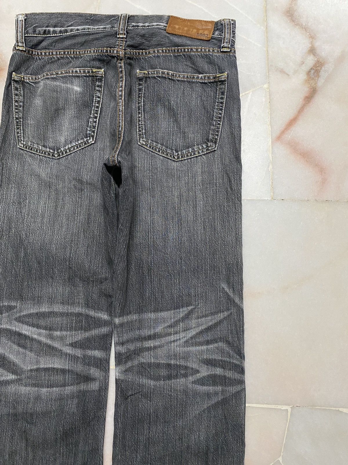 If Six Was Nine × Japanese Brand 💥Baggy 90s Uniqlo S002 Mudwash Faded Distress thrashed Jean Size US 29 - 18 Thumbnail