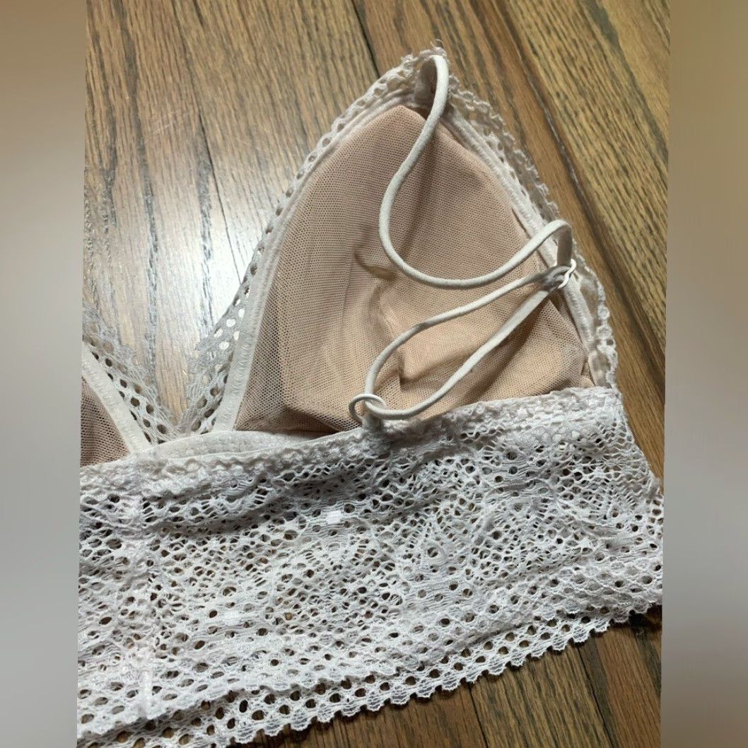 Victoria's Secret Victoria's Secret Bralette White S Size Small Womens Bra Bralette Regular VS White S Bralette Victoria's Secret Bralette Small White Women Size ONE SIZE - 6 Thumbnail