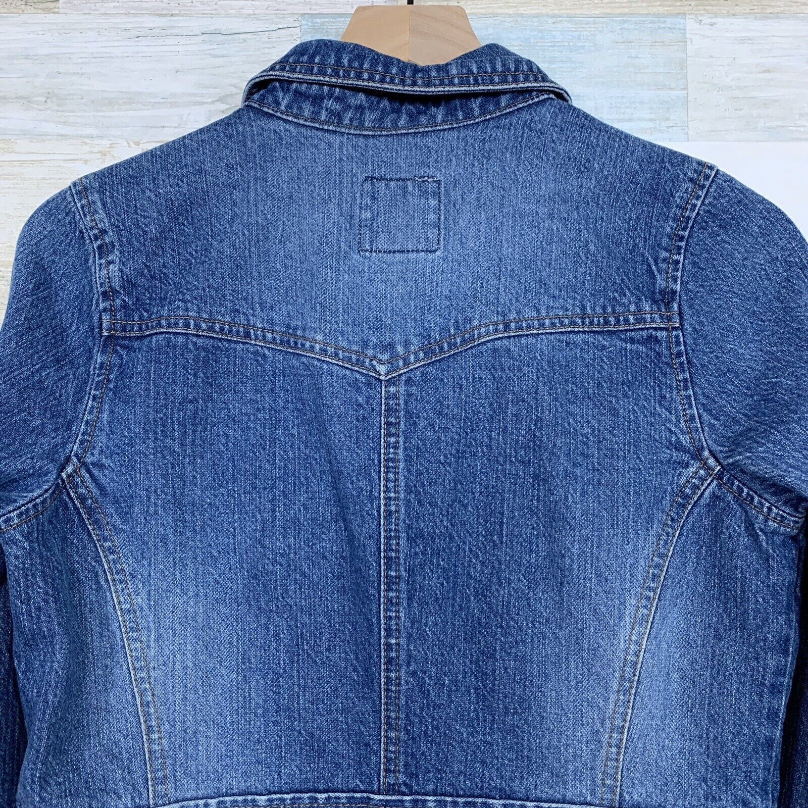 Old Navy Old Navy Jean Trucker Jacket Blue Womens Small Size S / US 4 / IT 40 - 6 Thumbnail