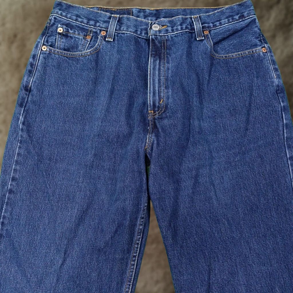 Levi's VINTAGE Levi's Jeans Womens 16 Blue Straight Relaxed Fit 560 Denim 33x32 90s Size 38" / US 16 / IT 52 - 1 Thumbnail