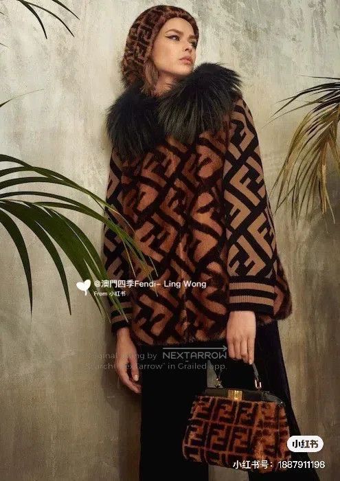 Fendi Fendi Mink fur old flower patterned hooded coat, reversibl Size XS / US 0-2 / IT 36-38 - 9 Thumbnail