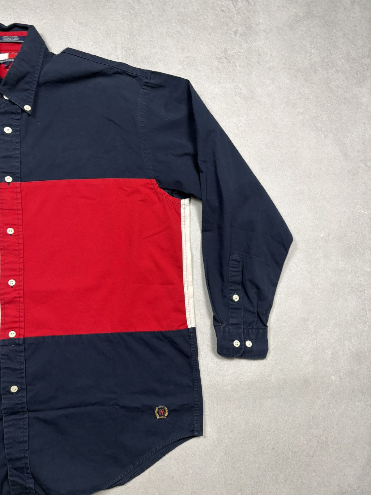 Tommy Hilfiger Vintage Tommy Hilfiger Big Flag Block 90s Shirt Saipan M Y2K Size US M / EU 48-50 / 2 - 12 Thumbnail