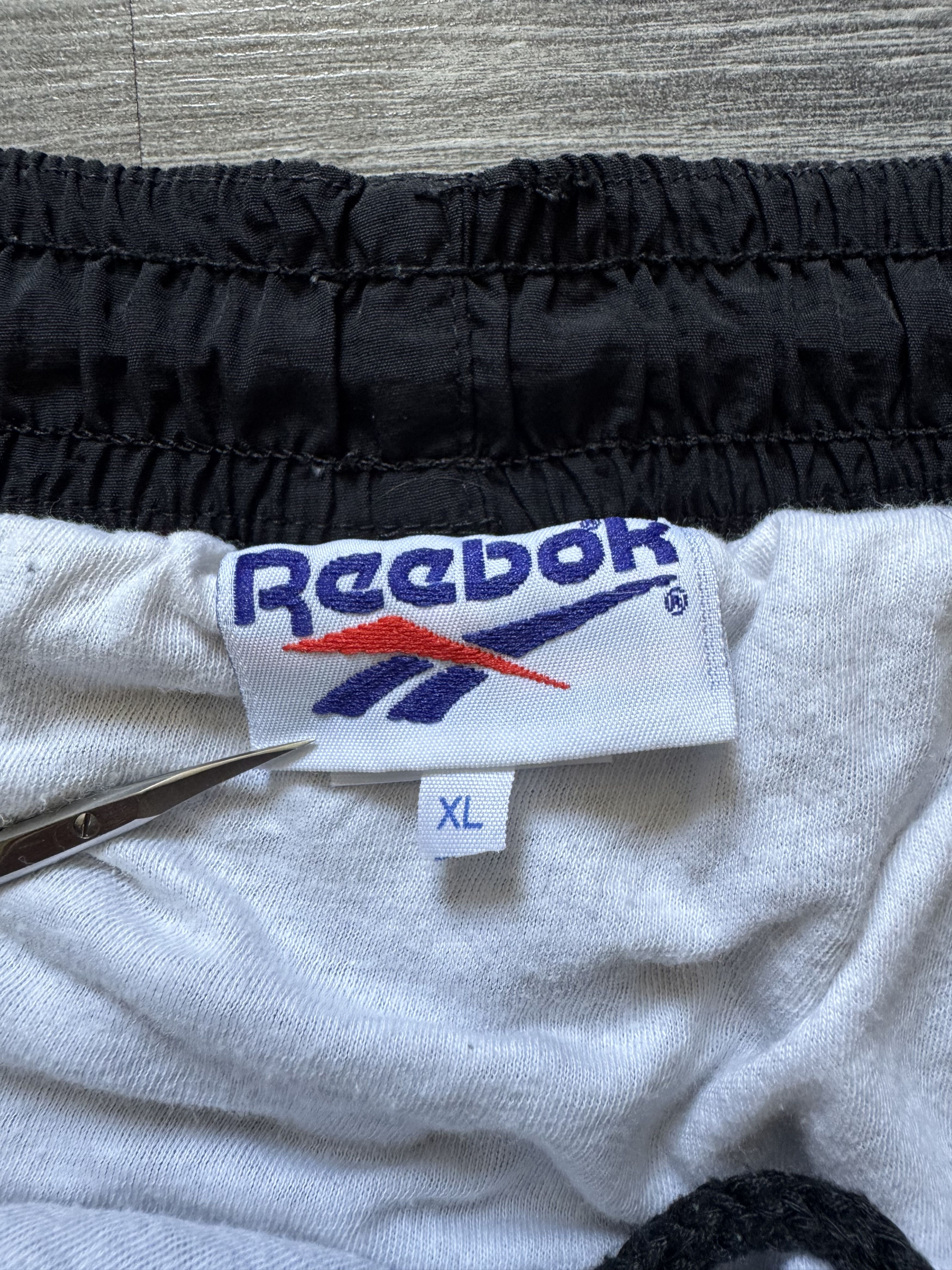 Reebok Reebok Vintage Mens Nylon Shorts Y2K Size US 36 / EU 52 - 8 Thumbnail