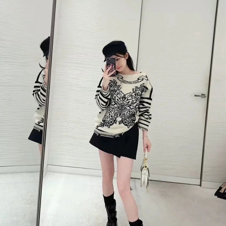 Dior Dior 24 new cashmere destroy butterfly knitted sweater Size XXS / US 00 / IT 34 - 6 Thumbnail