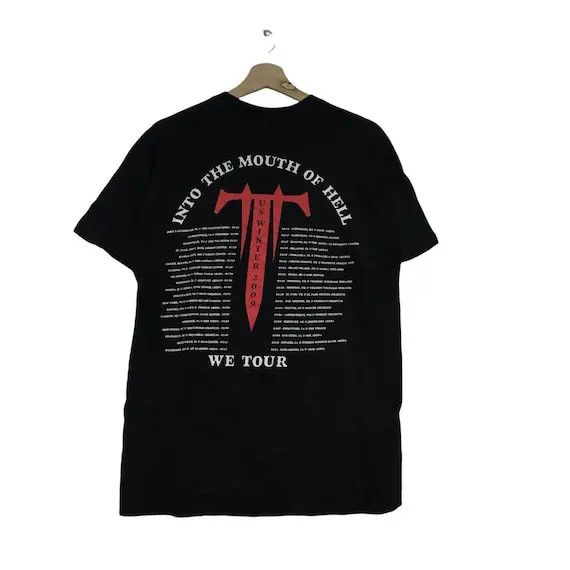 Band Tees Vtg TRIVIUM HEAVY METAL Into The Mouth Hell Tour Tee Shirt Size US S / EU 44-46 / 1 - 4 Thumbnail