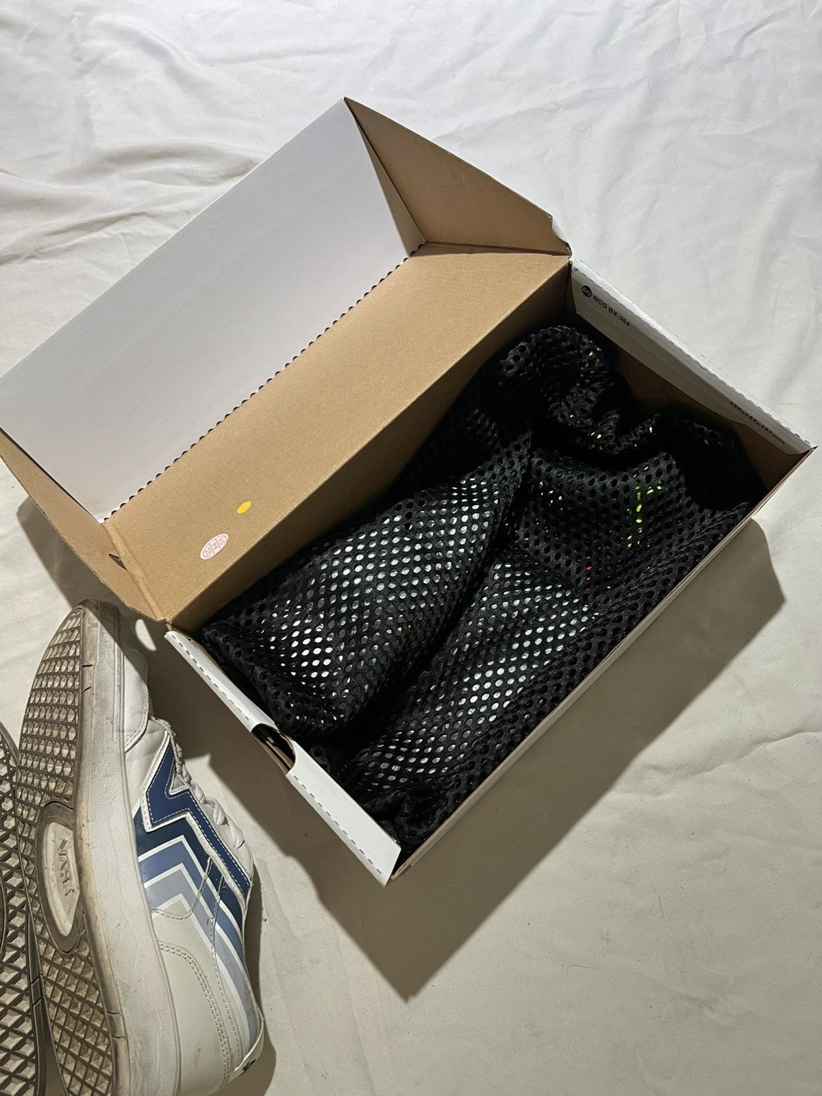 Vans Vans Penn Lowlands Size US 11 / EU 44 - 2 Thumbnail