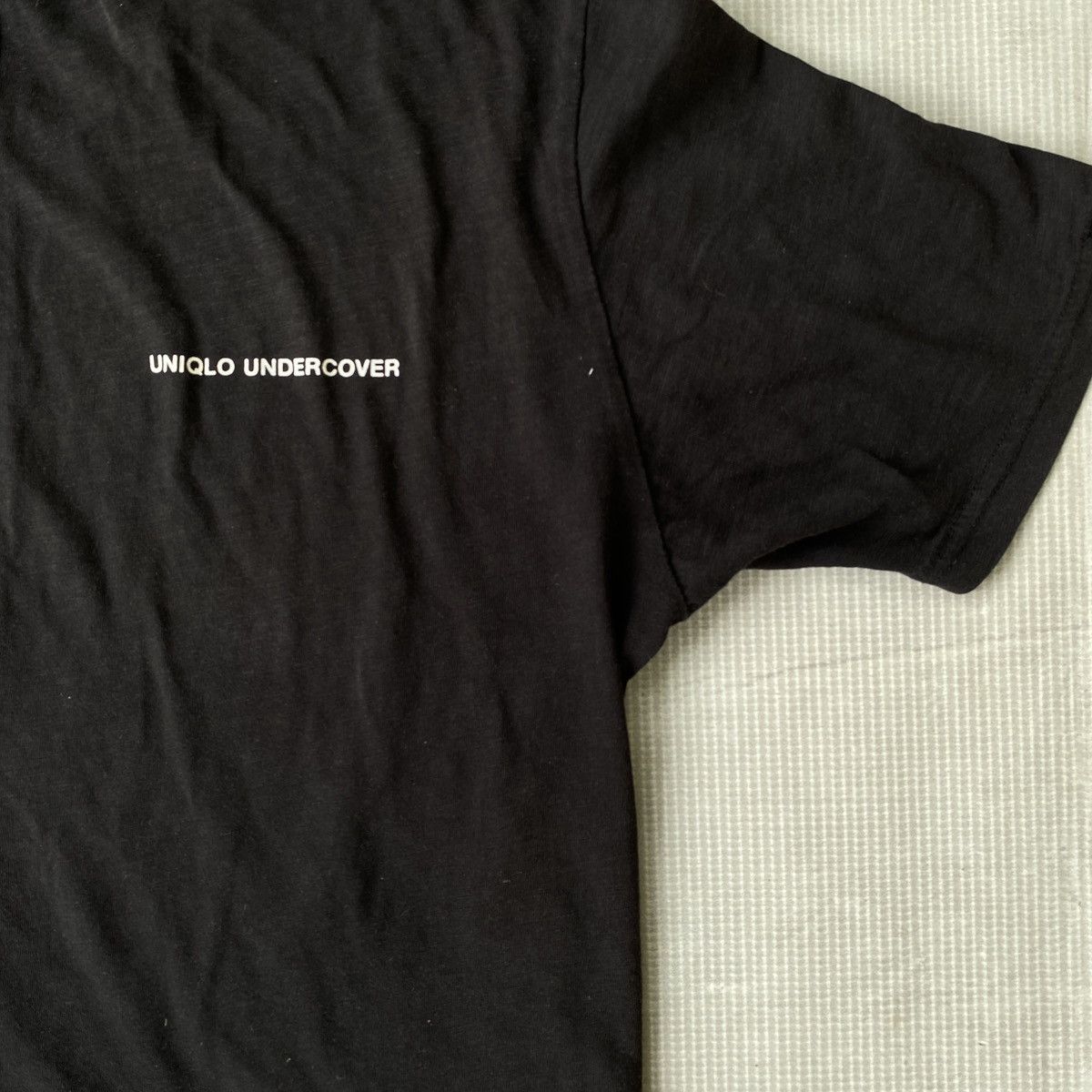 Disney × Undercover Undercover x Uniqlo disney Size US M / EU 48-50 / 2 - 4 Thumbnail