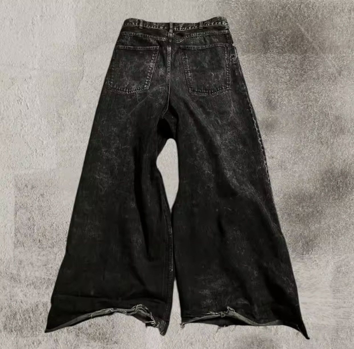 Jean × Vintage Black Ripped Baggy Jeans Size US 36 / EU 52 - 2 Thumbnail