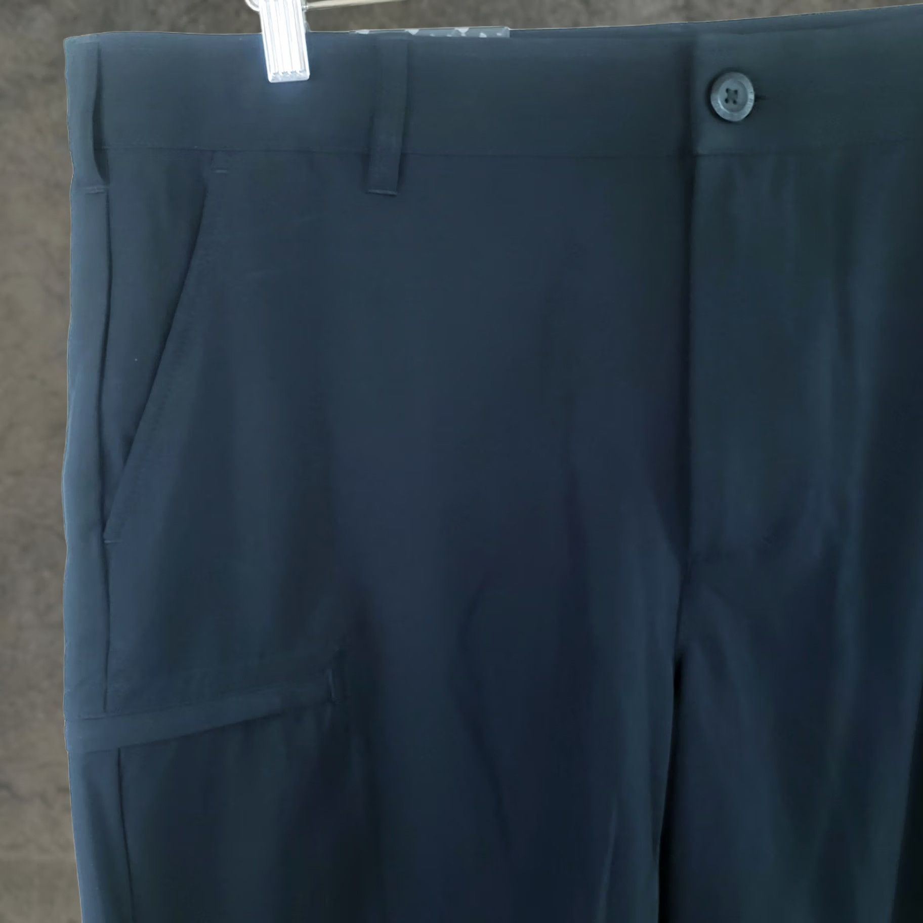 Vintage Birdie Bound Golf Shorts Mens 38 Black Performance Stretch Zip Pocket NWT Size US 38 / EU 54 - 1 Thumbnail