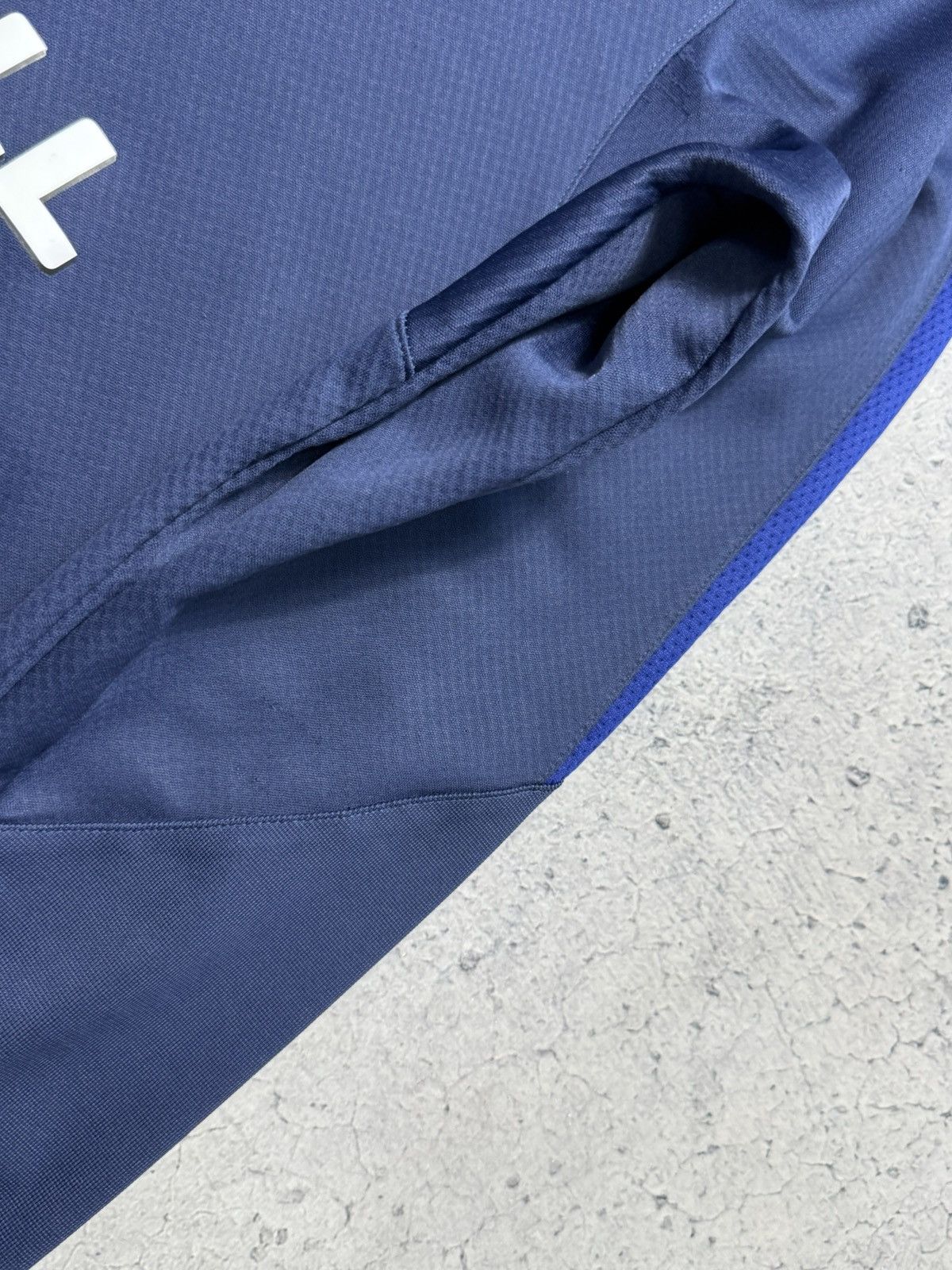 Nike × Vintage Nike Dri-Fit England Team Training Jacket 1/4 Zip Track Top Size US M / EU 48-50 / 2 - 11 Thumbnail