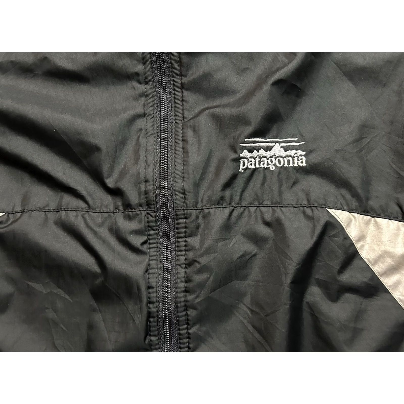 Patagonia VTG Patagonia Windbreaker Women’s Size L Full Zip Black/Gray Y2K Jacket Womens Size L / US 10 / IT 46 - 3 Thumbnail
