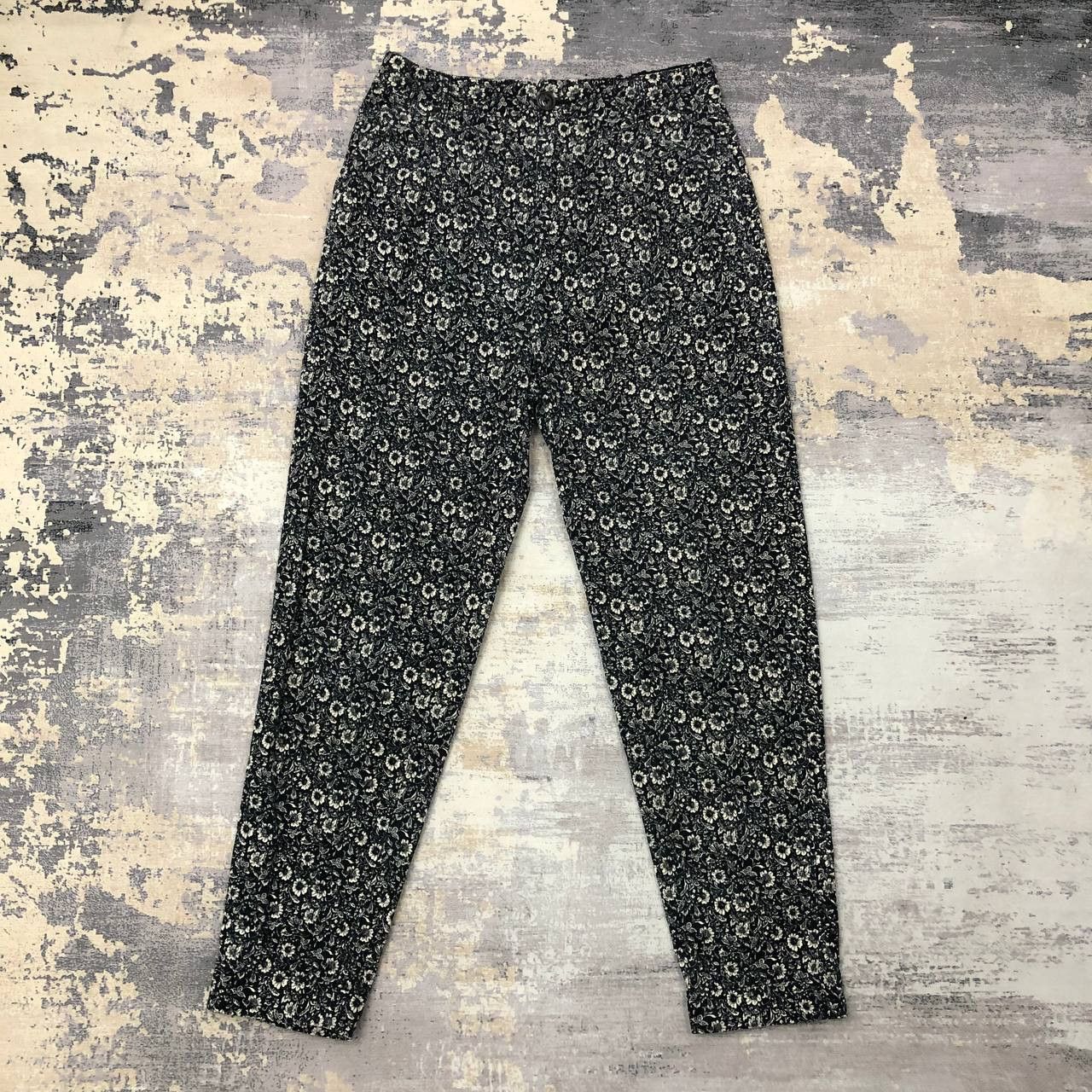 Japanese Brand P154 VTG JAPAN FLOWER FULLPRINT SKINNY PANTS Size 29" - 1 Thumbnail