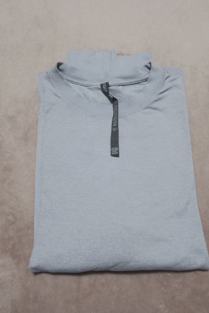Vuori Men's Long Sleeve Soft Stretch Pullover Size US L / EU 52-54 / 3 - 1 Thumbnail