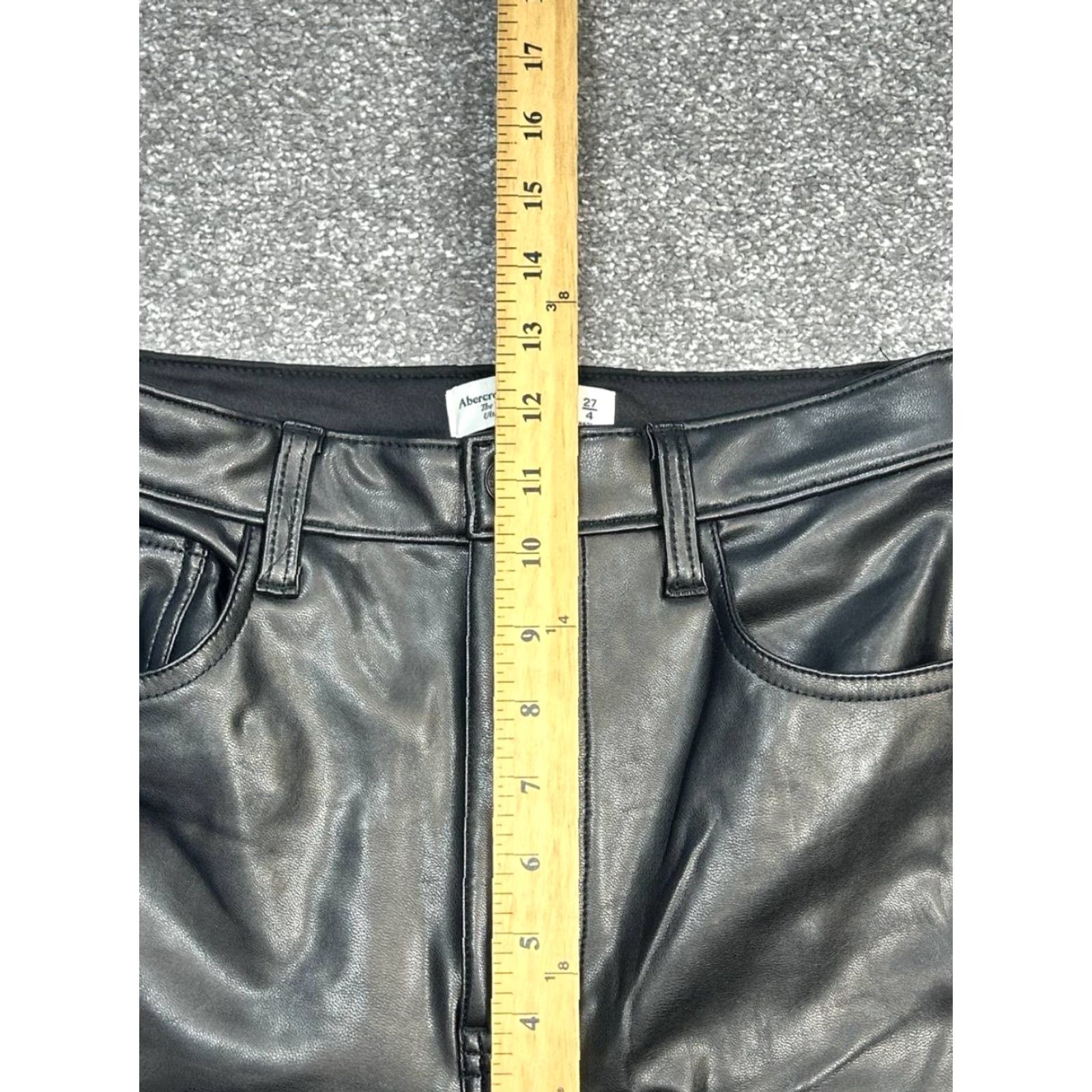 Abercrombie & Fitch Abercrombie & Fitch The 90s Straight Pants Women XS-4 Black Faux Leather High Rise Straight Modern Style Size 27" / US 4 / IT 40 - 4 Thumbnail