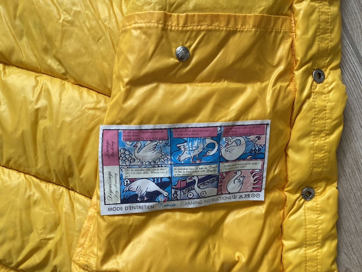 Moncler Rare Vintage Moncler Yellow Down Vest Puffer Gilet Jacket Size US L / EU 52-54 / 3 - 8 Thumbnail