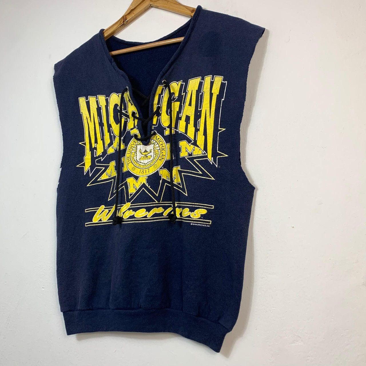 NCAA Vintage University of Michigan Wolverines Sweatshirt M Size US M / EU 48-50 / 2 - 3 Thumbnail