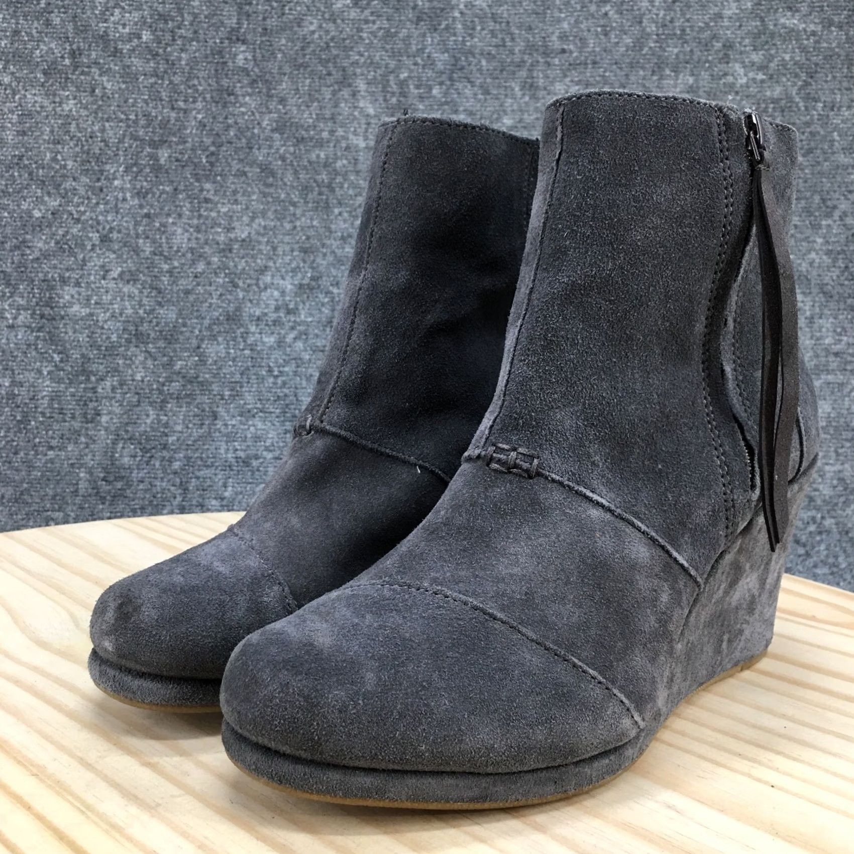 Toms Toms Boots Womens 10 Gray Desert Lace Up Wedge Ankle Bootie Suede Casual 300515 Size US 10 / IT 40 - 7 Thumbnail