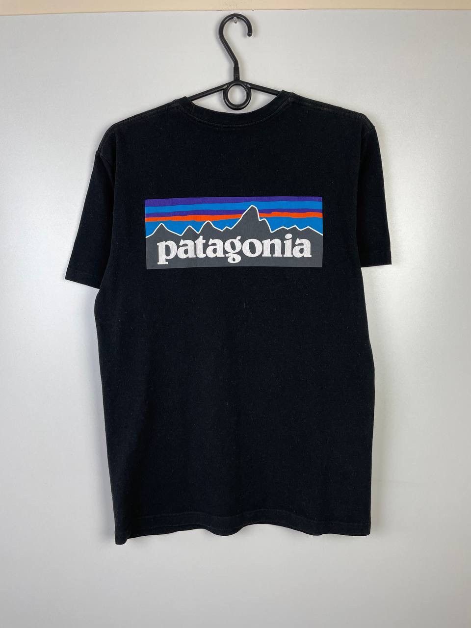 Patagonia Patagonia big logo outdoor vintage t-shirts size S Size US M / EU 48-50 / 2 - 2 Thumbnail
