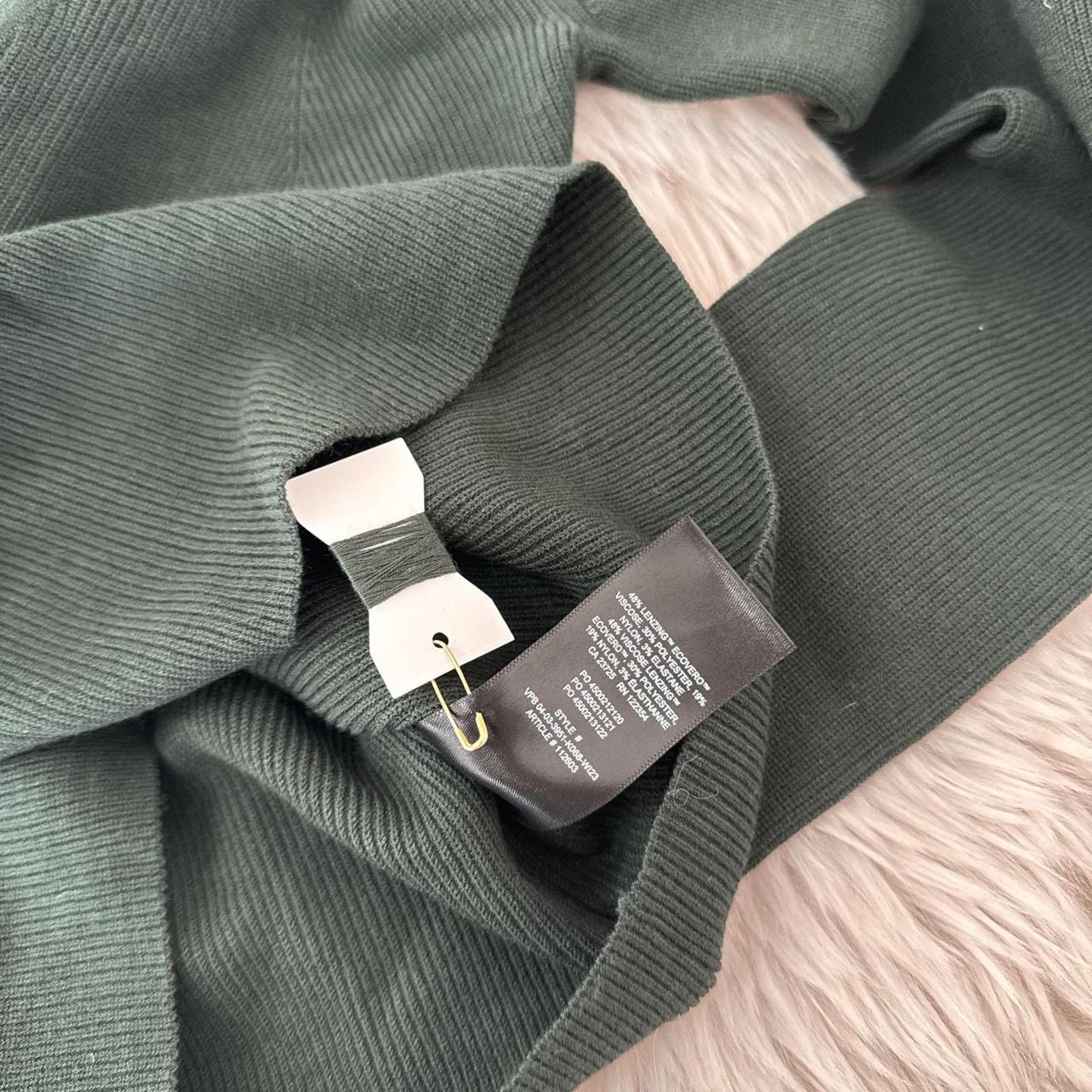 Aritzia NWT ARITZIA Wilfred Tuscany Sweater - Dark Green M Size M / US 6-8 / IT 42-44 - 6 Thumbnail