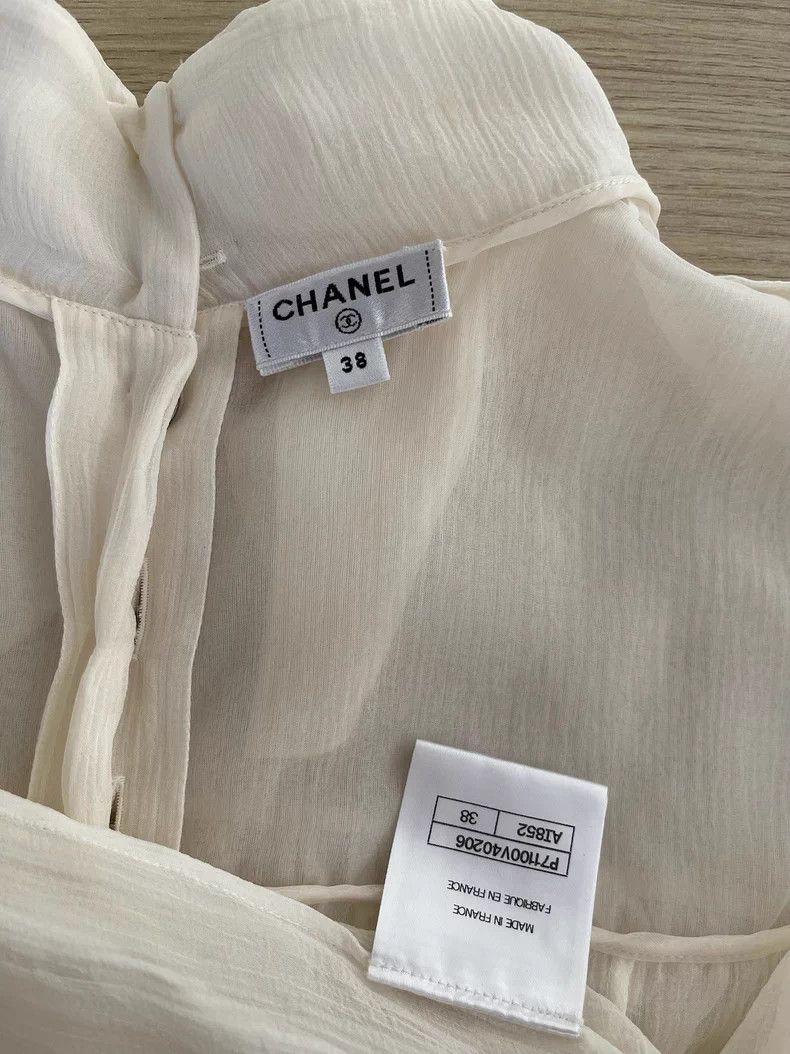 Chanel Chanel 21a Castle Series White Shirt Size XS / US 0-2 / IT 36-38 - 2 Thumbnail