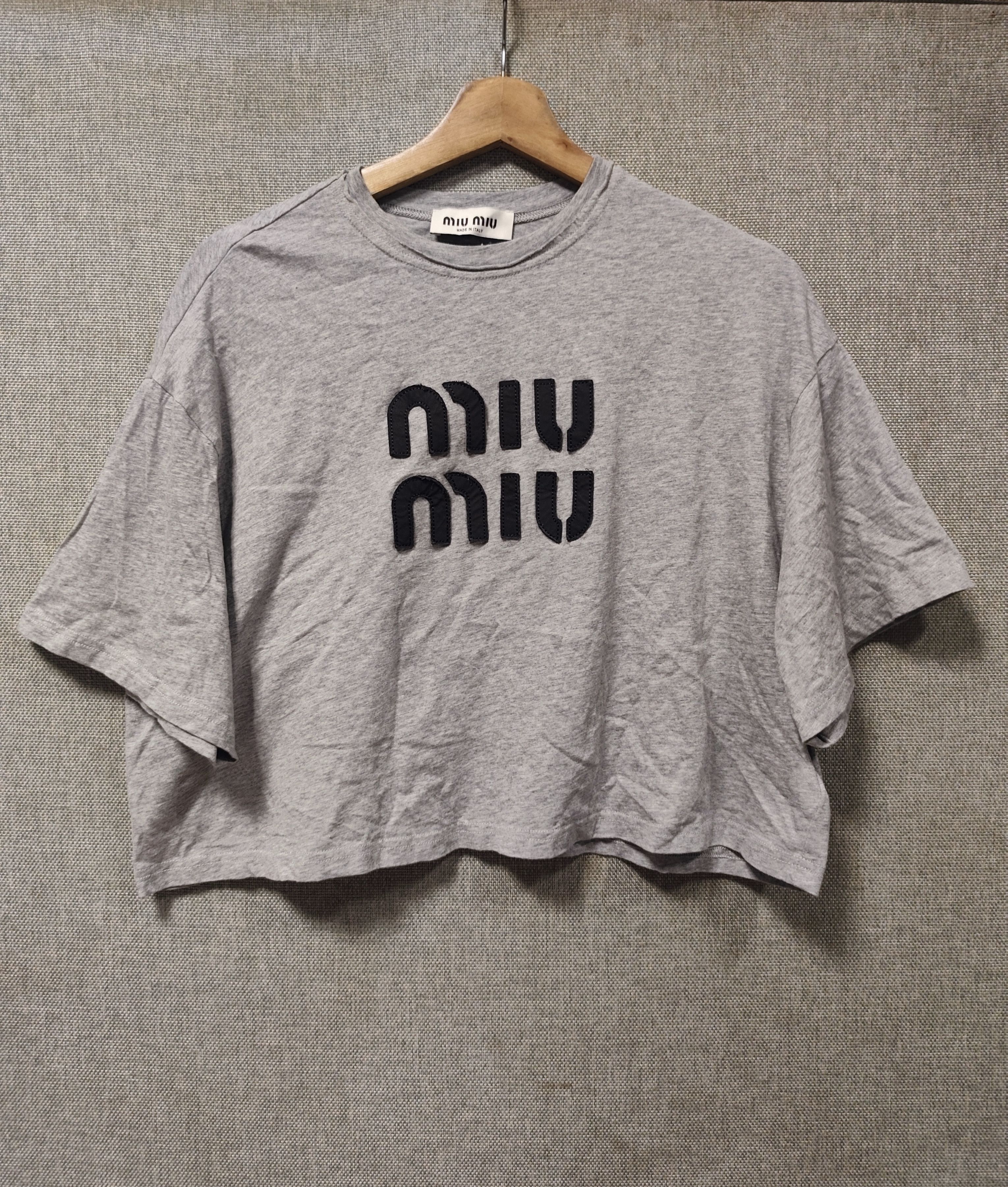 Miu Miu Miu Miu Logo Appliqué Cropped Tee - Heather Grey Size L / US 10 / IT 46 - 1 Thumbnail