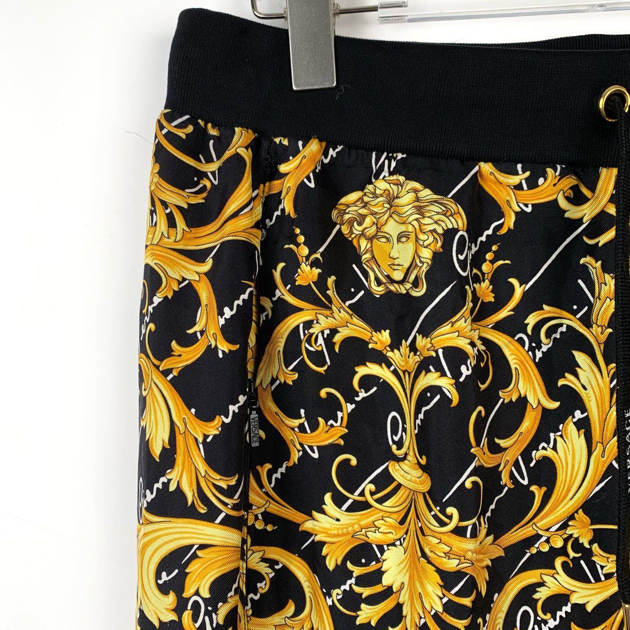 Versace Versace Medusa Head Print Black and Gold Cuffed Casual Pants Size 30" / US 8 / IT 44 - 3 Thumbnail