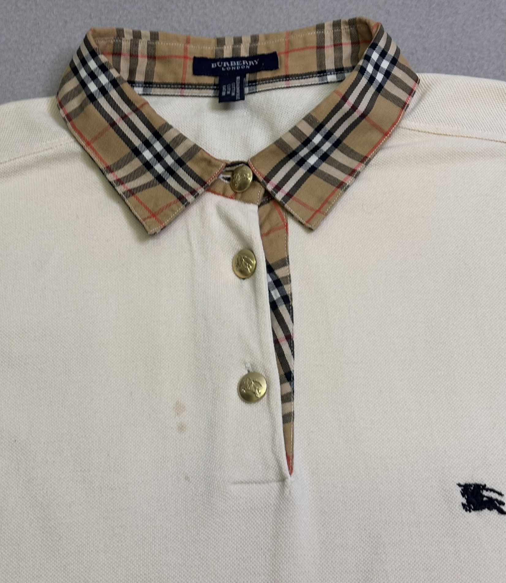 Burberry Burberry vintage Beige polo size L Size US L / EU 52-54 / 3 - 9 Thumbnail