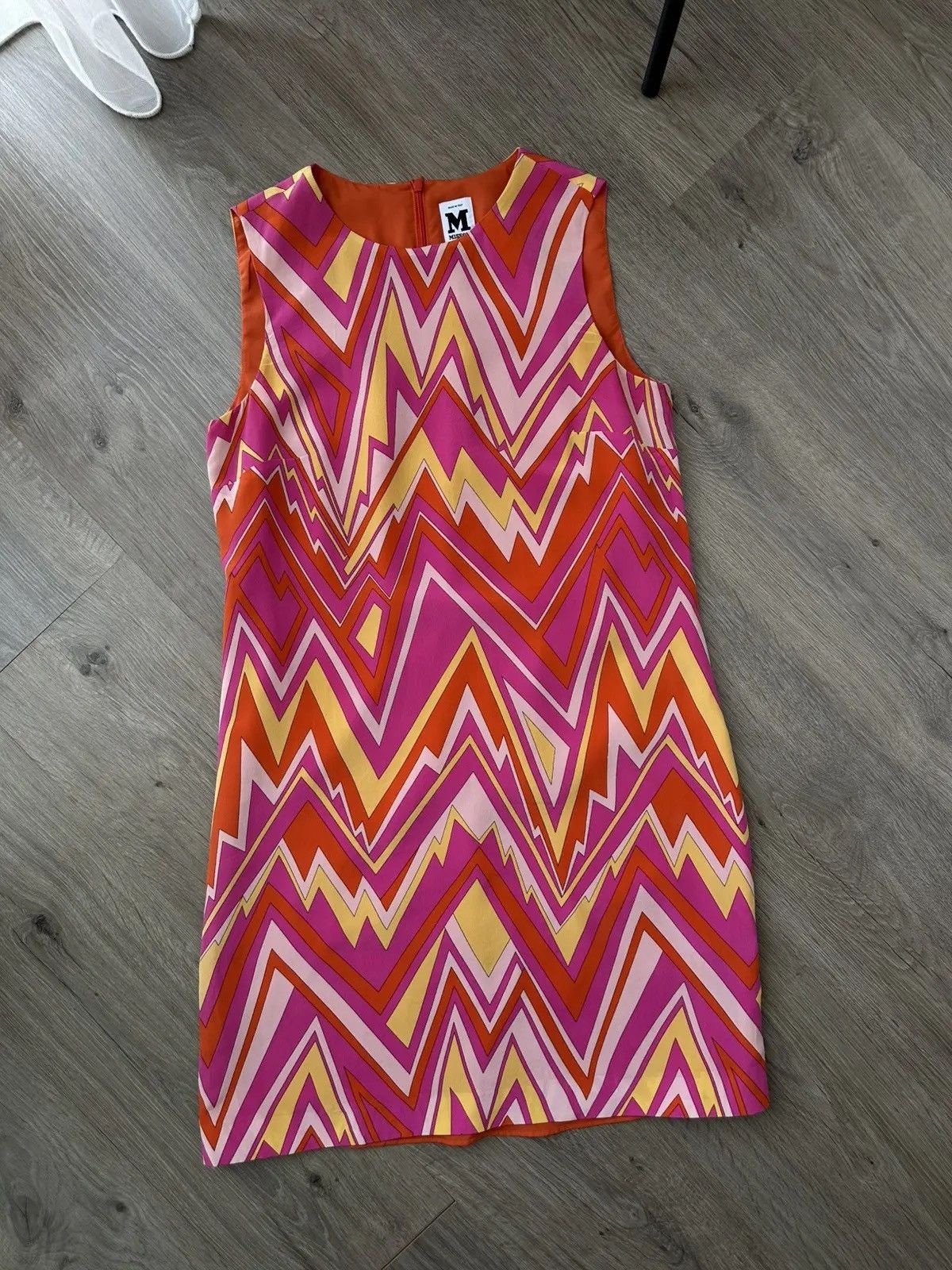 Missoni Vintage Missoni Sleeveless Retro Zigzag Silk Shift Dress Size M / US 6-8 / IT 42-44 - 4 Thumbnail