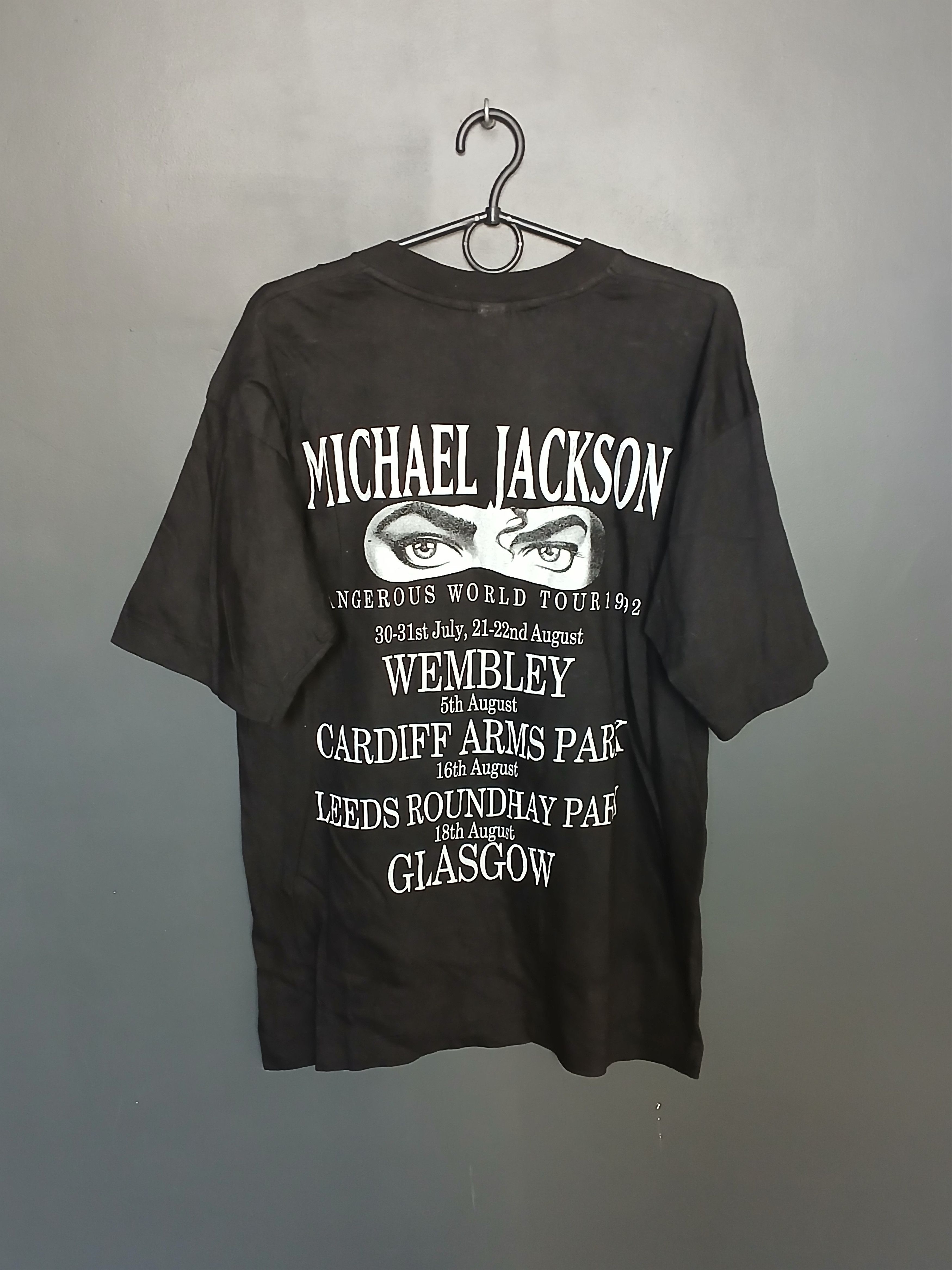 Michael Jackson × Vintage Vintage Michael Jackson World Tour 1992 T-Shirt Size US M / EU 48-50 / 2 - 2 Thumbnail