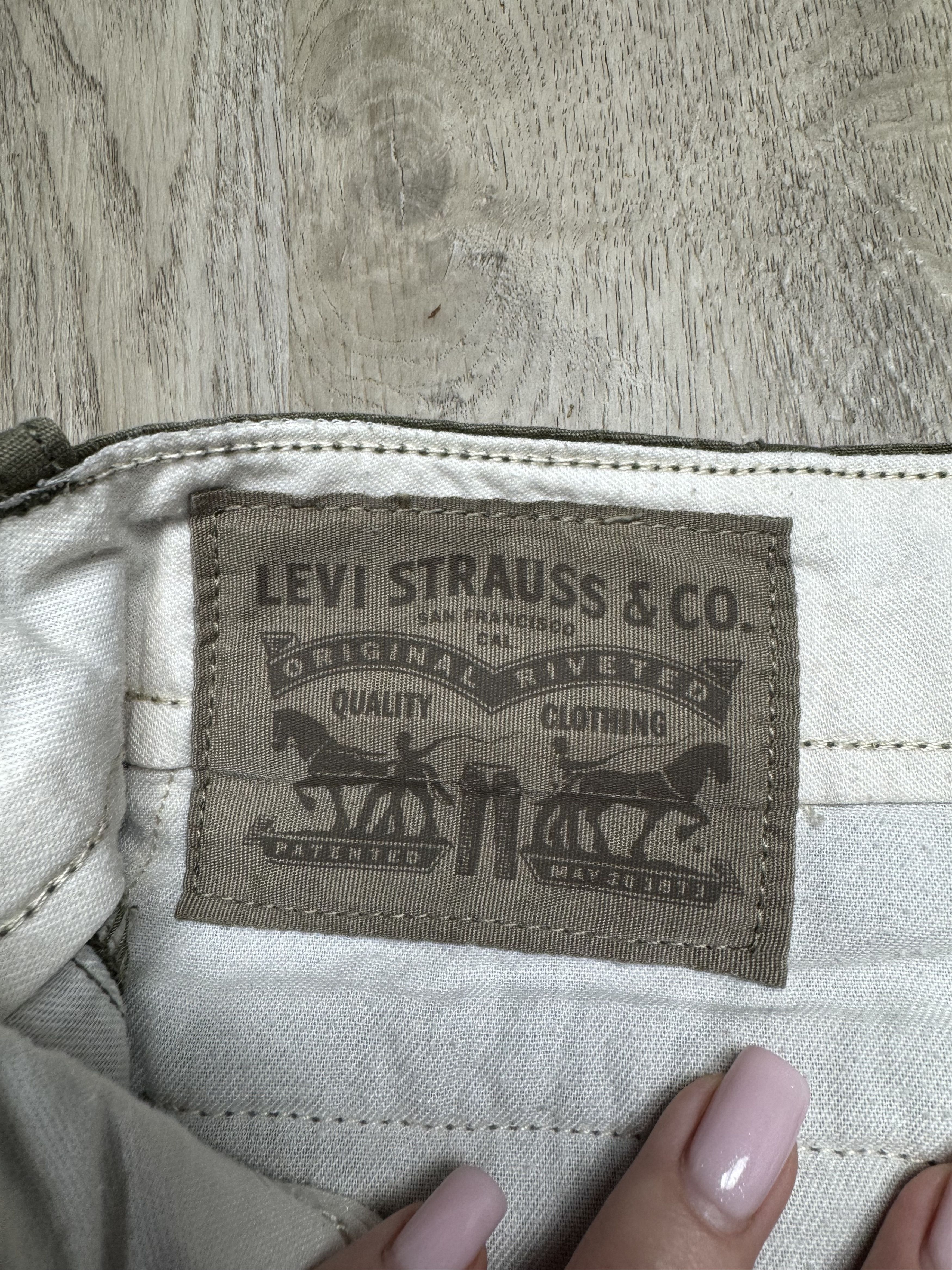 Levi's Levi's Vintage Mens Cargo Shorts Size US 36 / EU 52 - 4 Thumbnail
