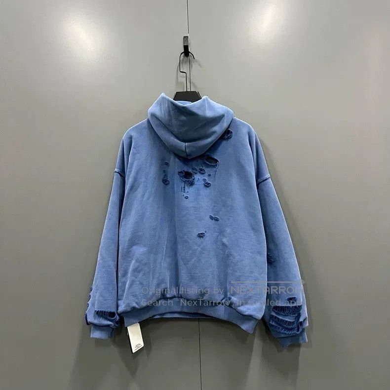 Balenciaga Balenciaga Logo Hoodie with Distressed Details. Size US L / EU 52-54 / 3 - 2 Thumbnail