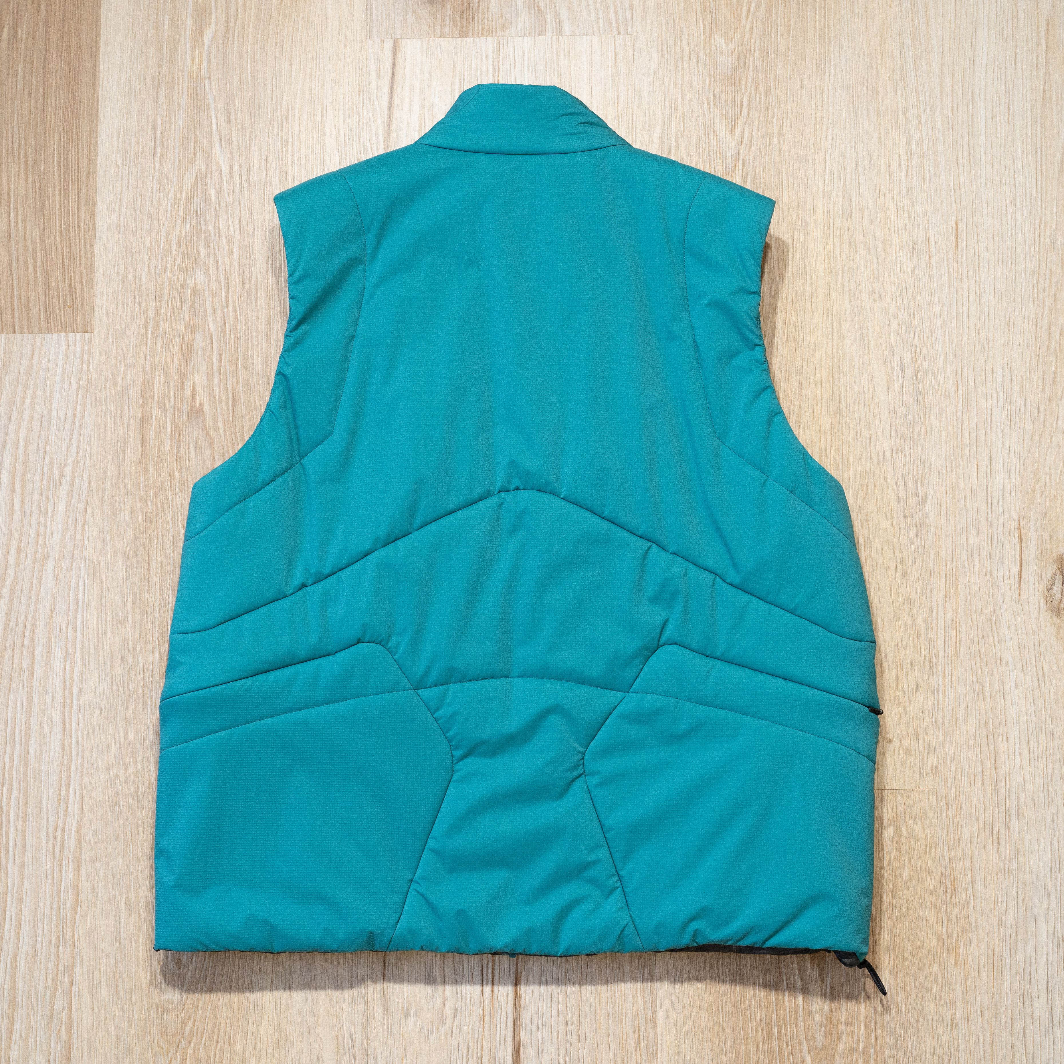 トップス Goldwin 0 22aw Insulated Vest 3 GZ22307 Goldwin 0 22aw Insulated Vest 3 GZ22307 Goldwin 0 Insulated Vest