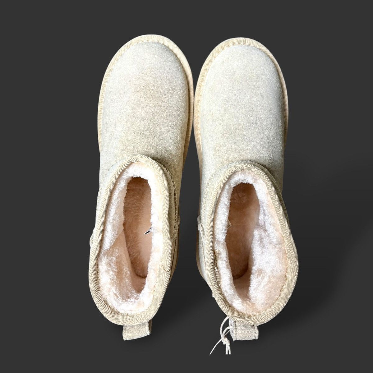 Other Cushionaire Women’s Beige Hip-2 Short Shearling Boots Sz 8.5 Size US 8.5 / IT 38.5 - 8 Thumbnail