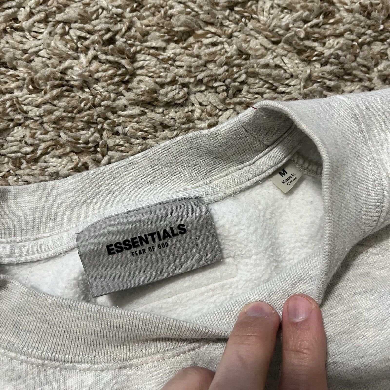 Fear of God Essentials Fleece Crewneck Pullover Sweatshirt Medium Size US M / EU 48-50 / 2 - 3 Thumbnail