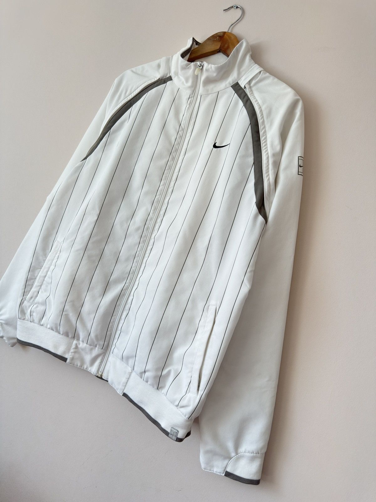 Nike Vintage Nike Zip Transformer Track Jacket White Tracksuit Size US L / EU 52-54 / 3 - 4 Thumbnail