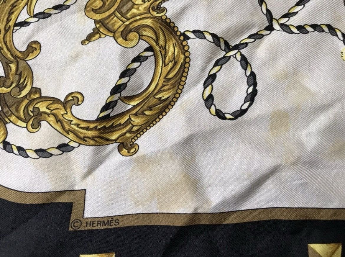 Hermes Paris Key Design Silk Scarf