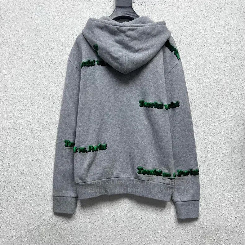 Louis Vuitton Louis Vuitton Grey Flocked Bullet Screen Letter Logo Hoodi Size US M / EU 48-50 / 2 - 2 Thumbnail