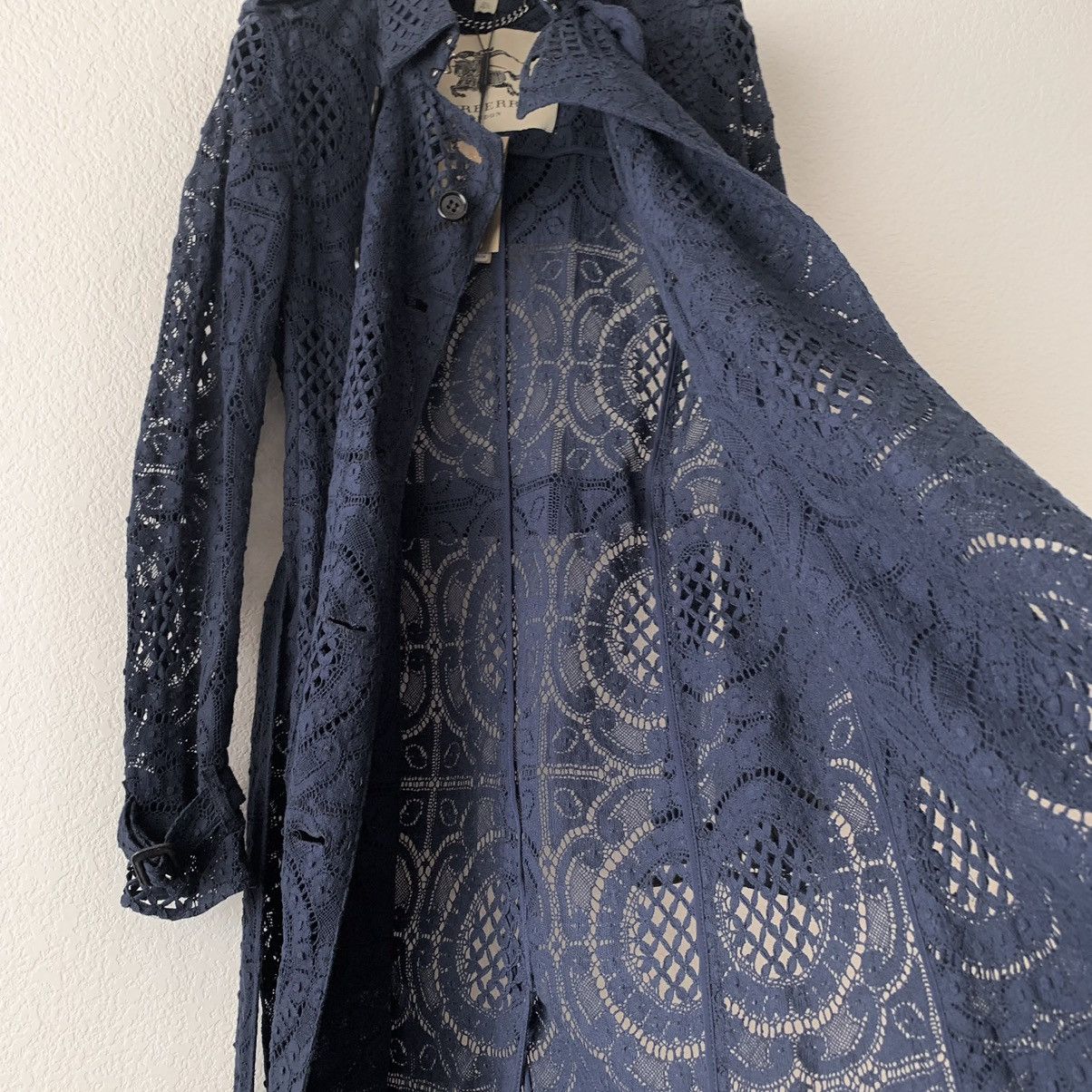 Burberry Burberry lace trench coat Size XS / US 0-2 / IT 36-38 - 18 Thumbnail