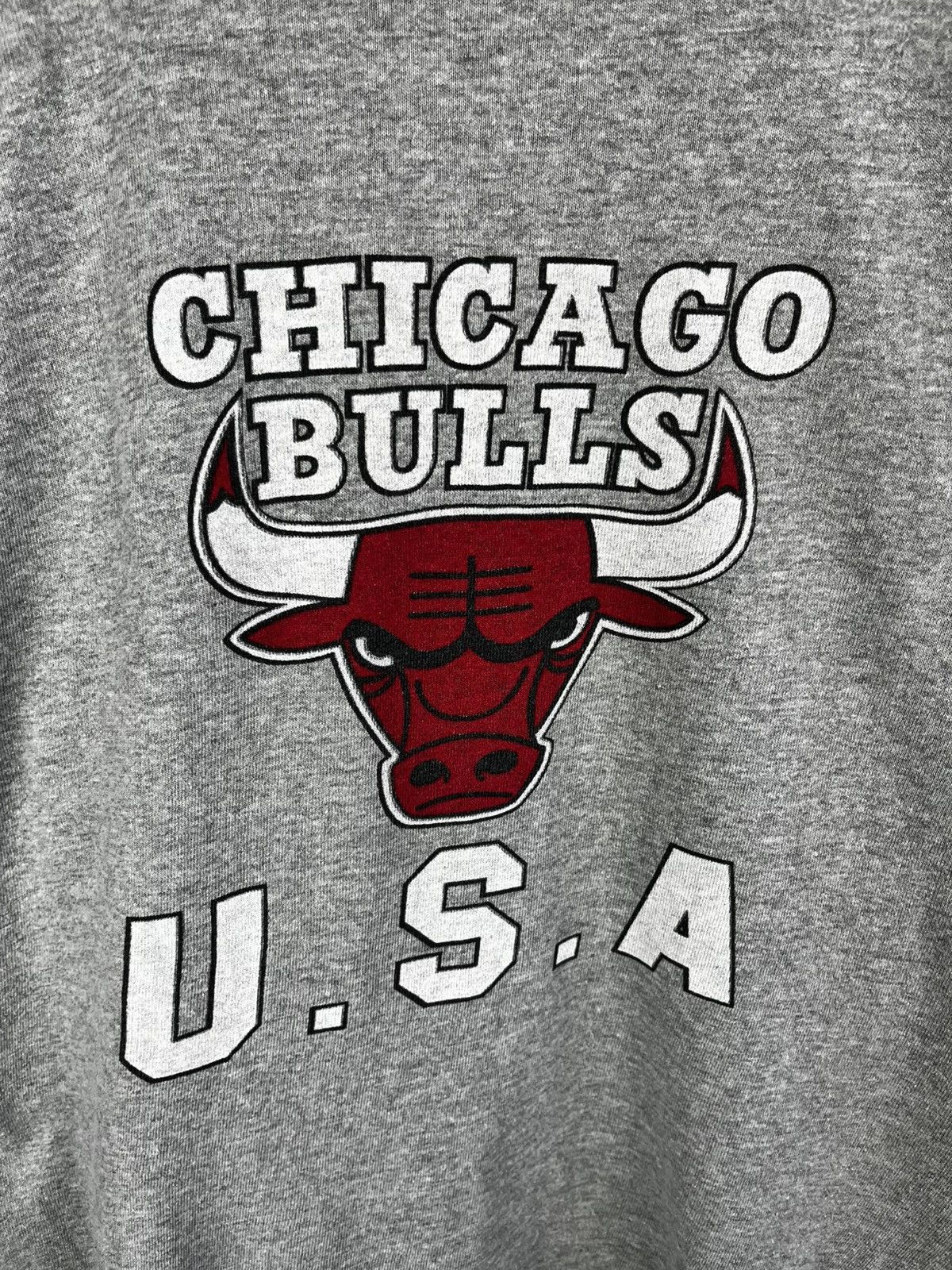Vintage Chicago Bulls USA big logo Size US M / EU 48-50 / 2 - 5 Thumbnail