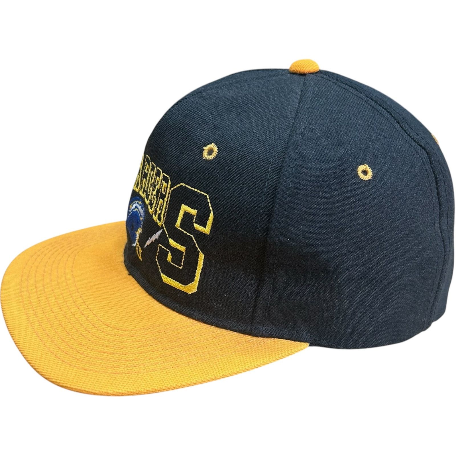 Vintage Vintage San Diego Chargers Embroidered NFL Snapback Hat Size ONE SIZE - 2 Thumbnail