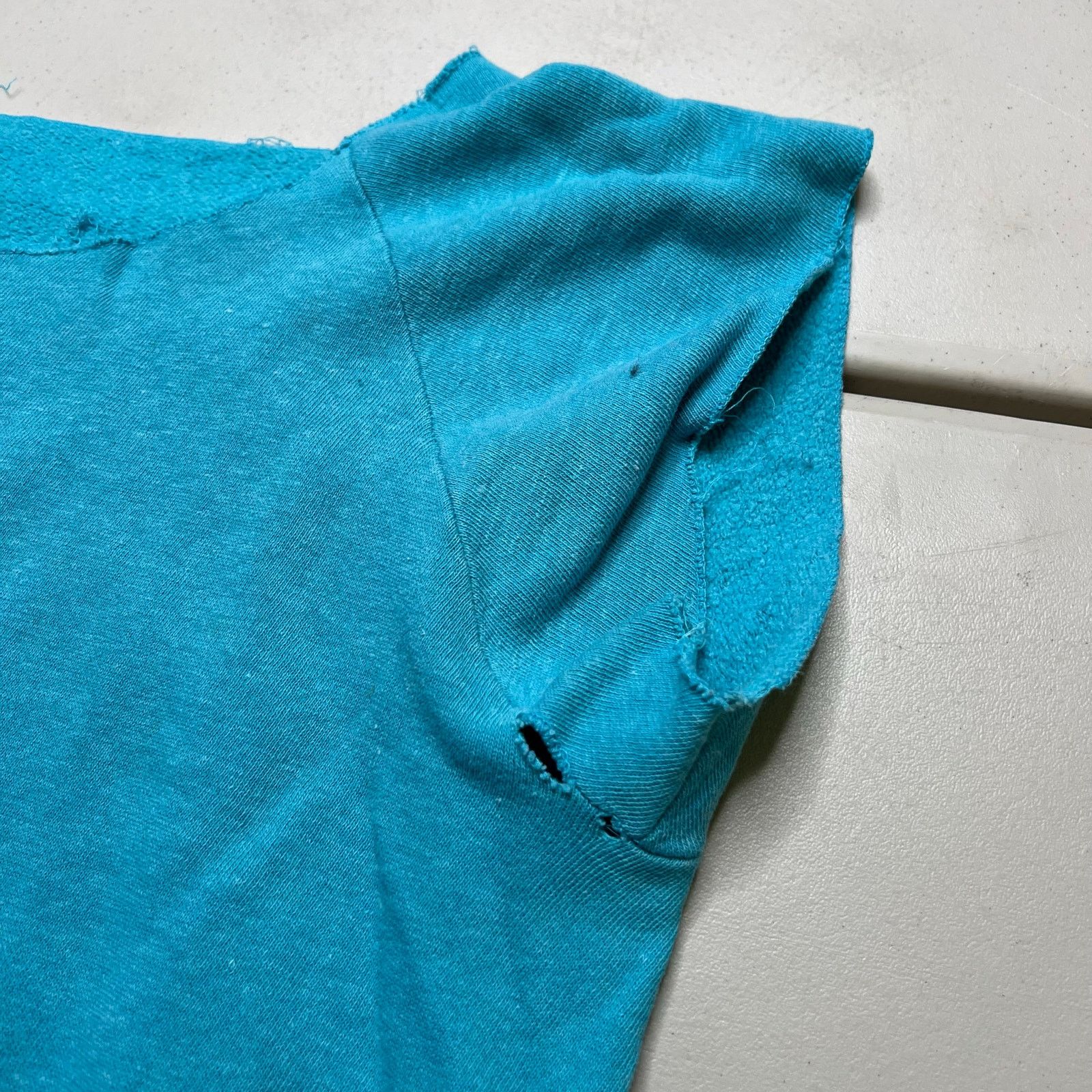 Vintage Vintage 70s Blue Cut Off Sweatshirt Top Distressed Raw L Size US L / EU 52-54 / 3 - 2 Thumbnail
