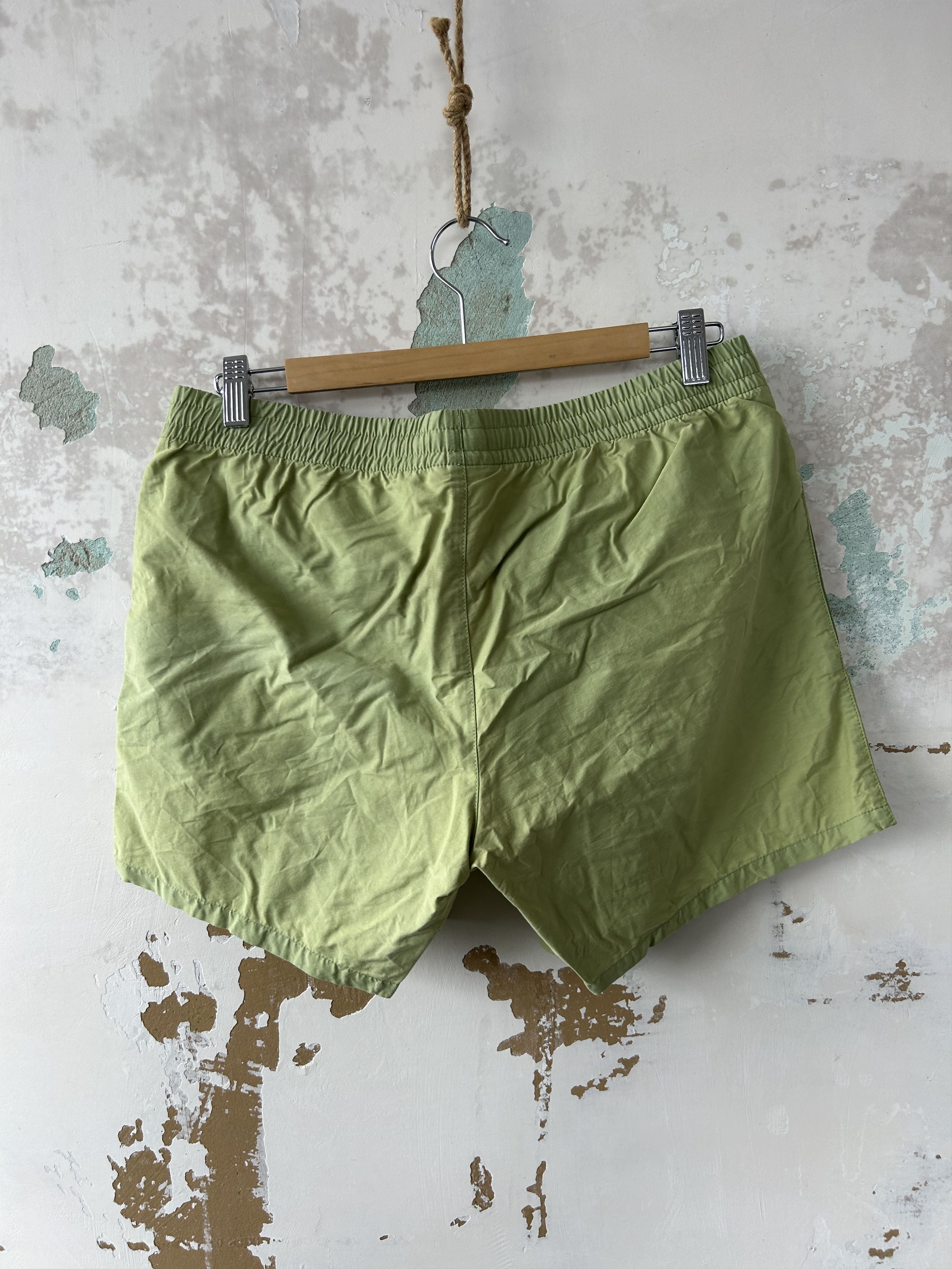 Lacoste × Vintage Vintage Y2k Lacoste shorts streetwear casual style size M Size US 32 / EU 48 - 4 Thumbnail