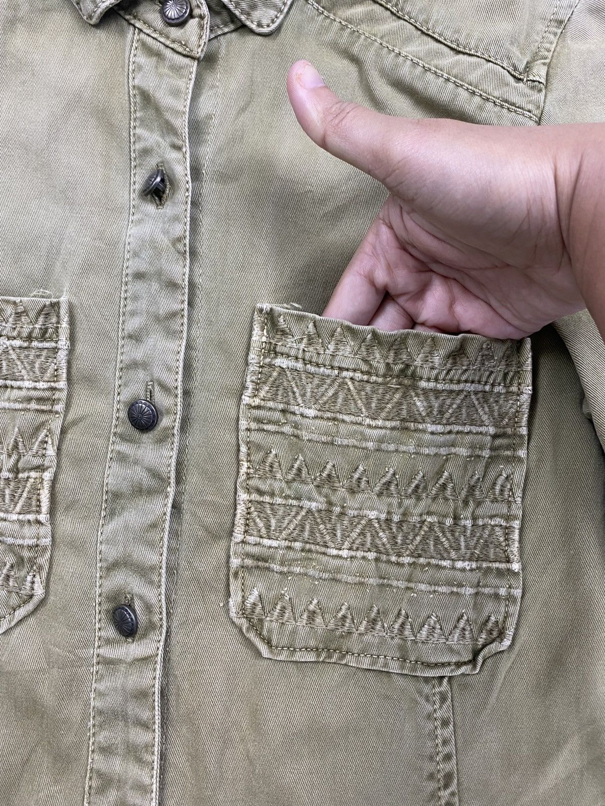 Japanese Brand × Vintage Vintage Trafaluc Embroidery Navajo Button Up Utility Jacket Size US S / EU 44-46 / 1 - 7 Thumbnail