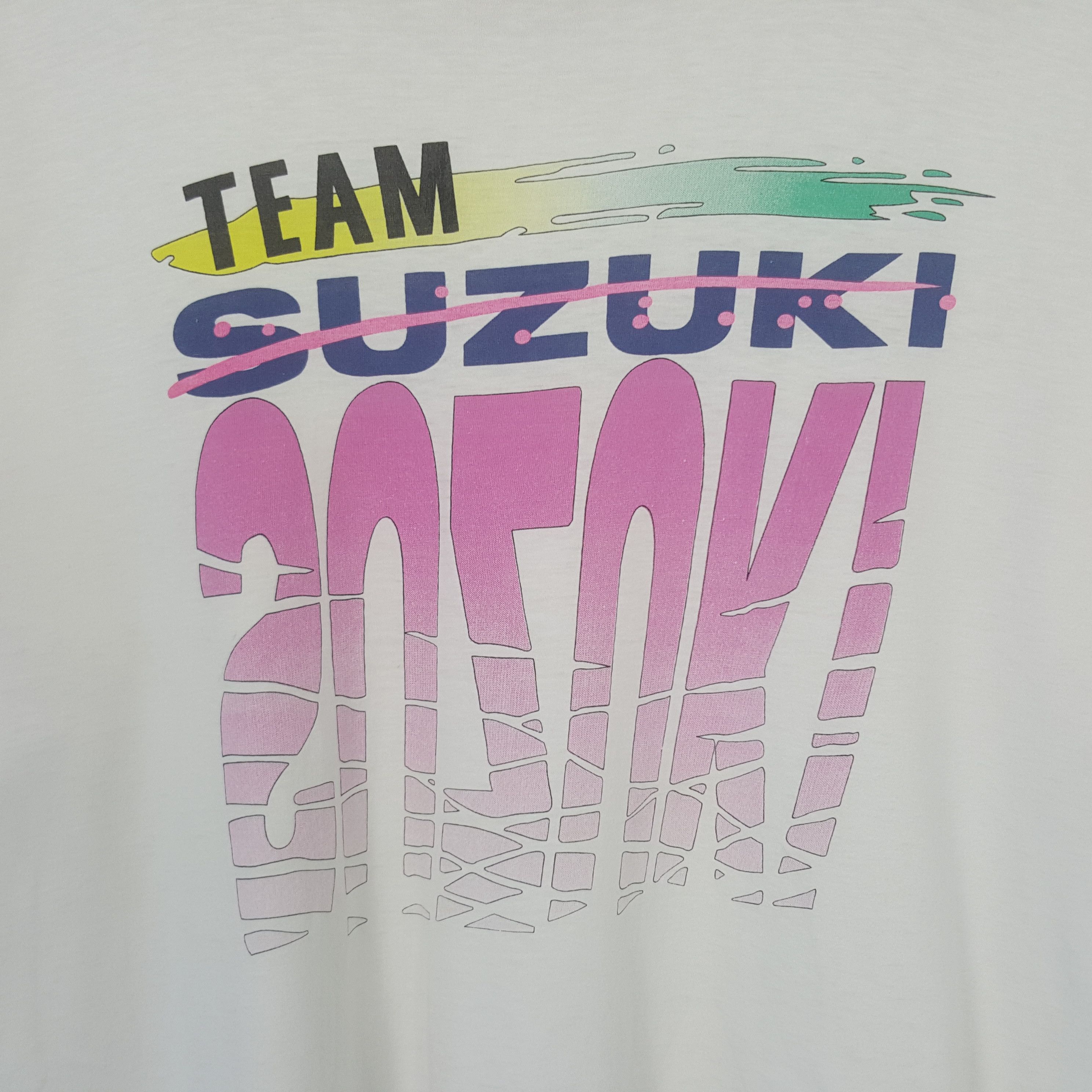 Vintage Vintage Team Suzuki Racing Motorsports Tshirt C301N63 Size US L / EU 52-54 / 3 - 2 Thumbnail