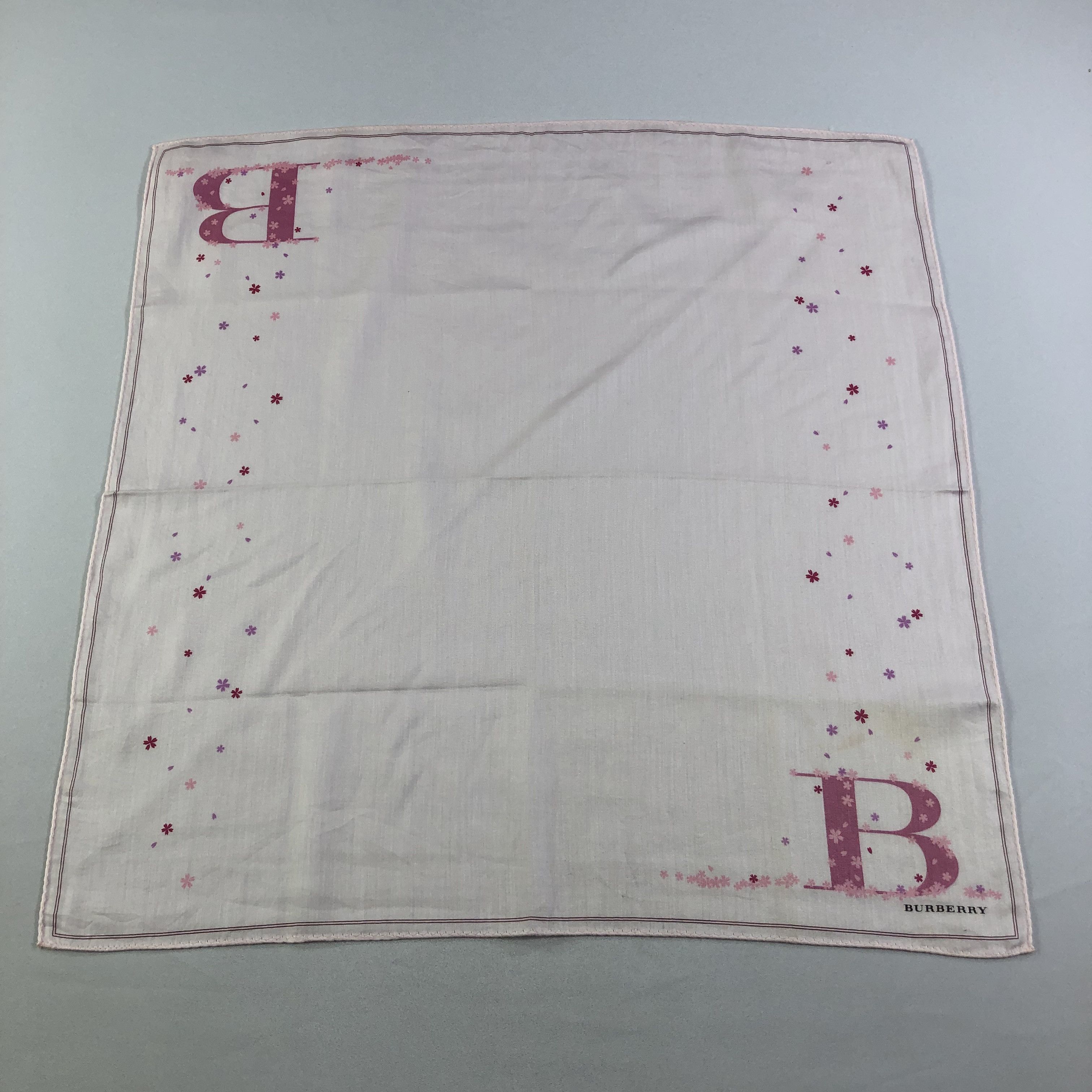 Burberry Burberry Handkerchief Neckerchief Bandana H1718 Size ONE SIZE - 2 Thumbnail
