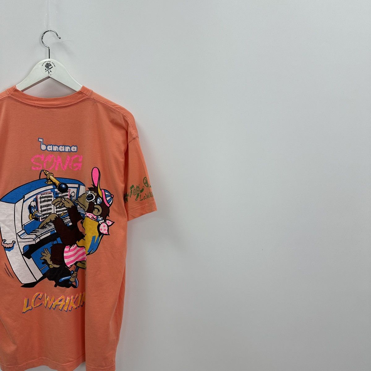Vintage Vintage 90 LC Waikiki Sound of Hawaiian wave tee banana y2k Size US XL / EU 56 / 4 - 5 Thumbnail