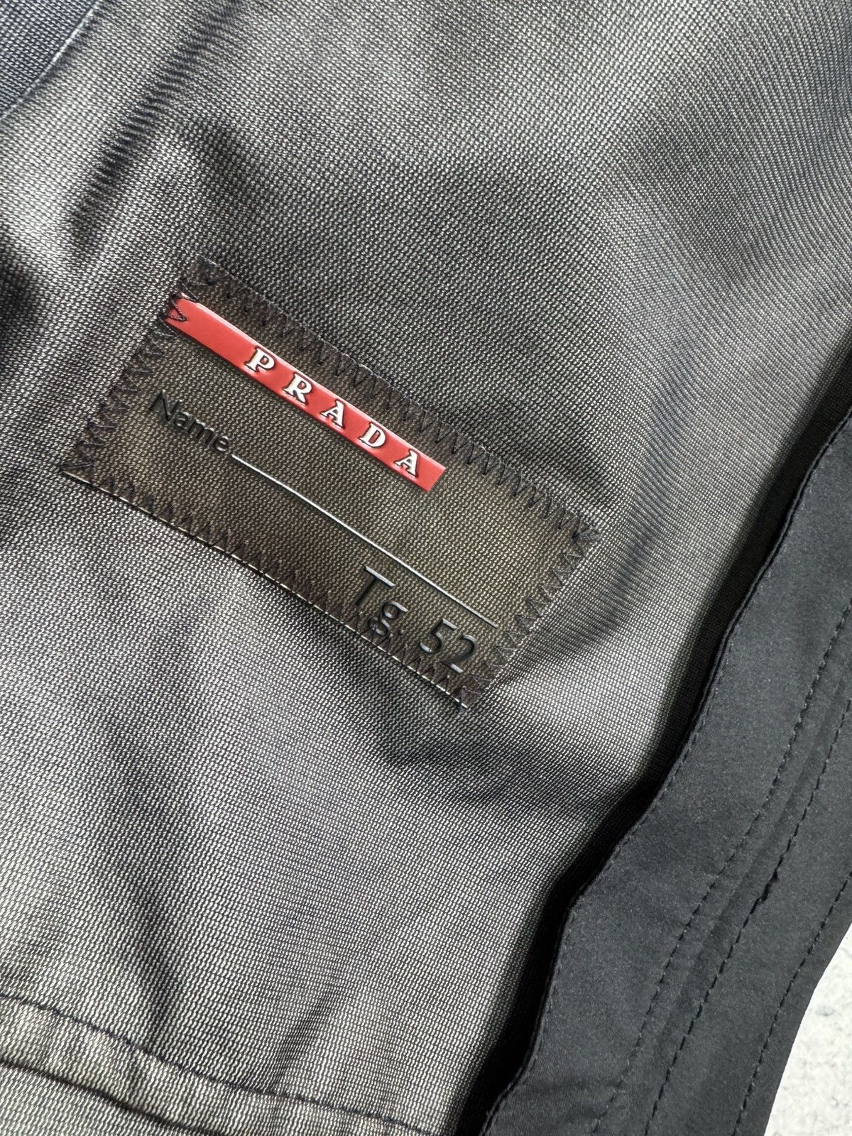 Prada Prada Red Tab Nylon Membrane Vintage Luxury Jacket Black Size US L / EU 52-54 / 3 - 9 Thumbnail